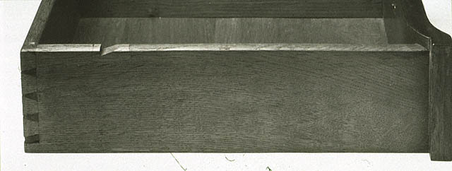 Commode:Drawer