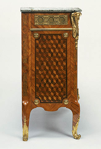 Commode:Side