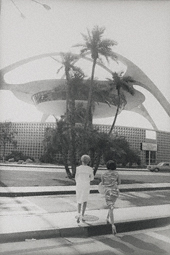 Los Angeles International Airport / Winogrand