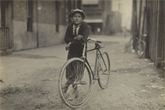 Messenger Boy for Mackay Telegraph Company, Waco, Texas / Lewis W. Hine