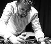 Philip Thomas speaks and performs / April 15