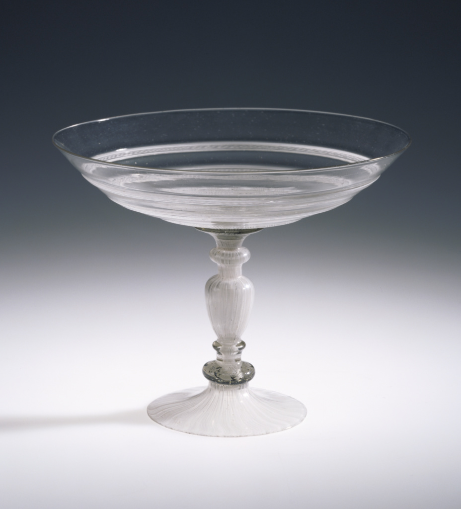 Filigrana Lattimo Glass Dish Filigrana Lattimo Glass Dish