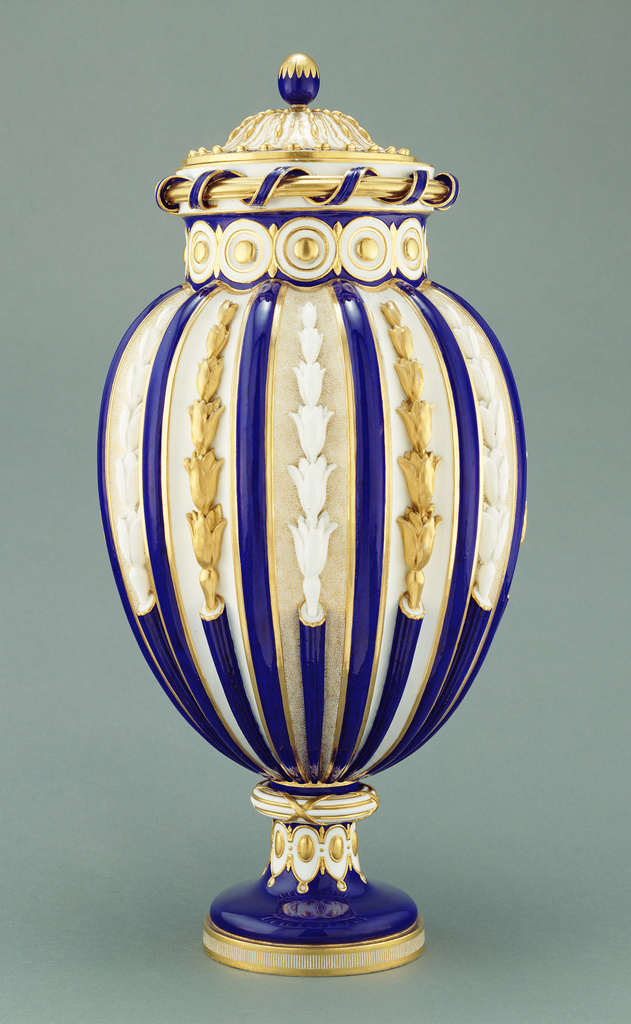 Vase (vase à chaîne or vase à côte de melon) (Getty Museum)