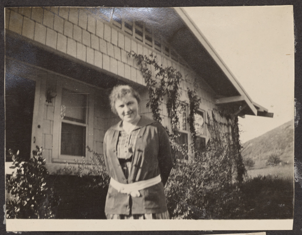 Helen Rule Helen Rule