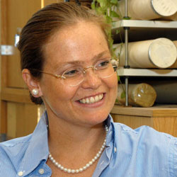 Headshot of Dr. Verna Lepper