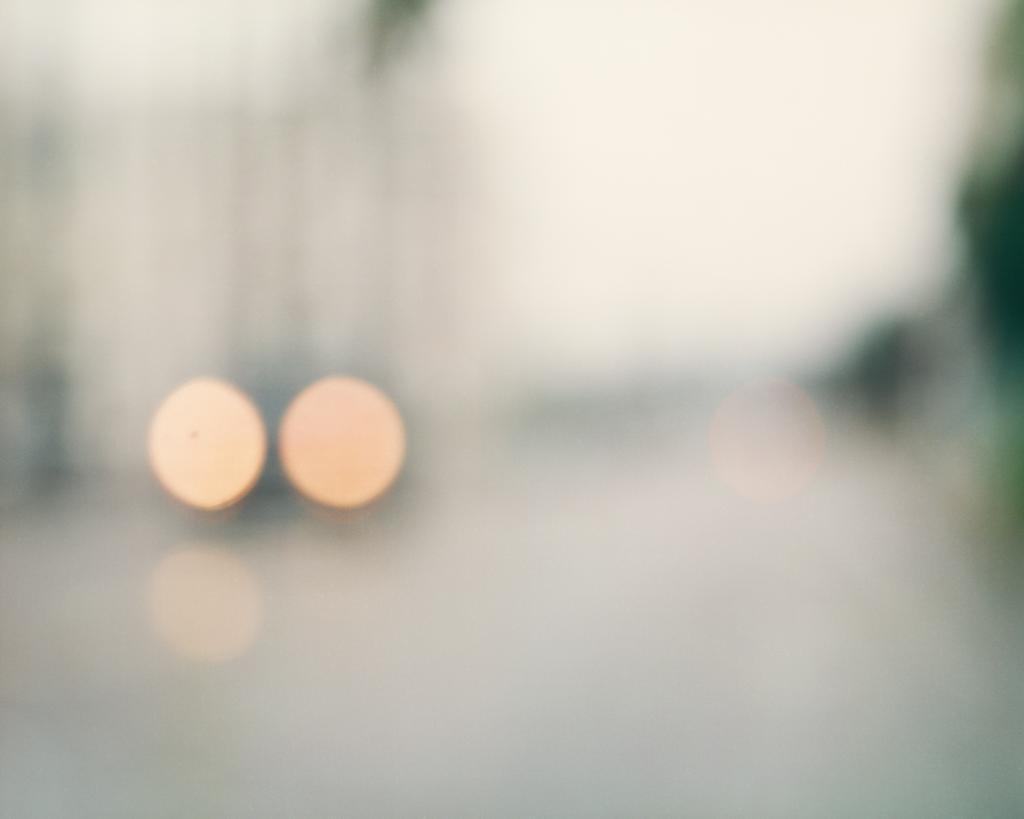 Uta Barth: Peripheral Vision