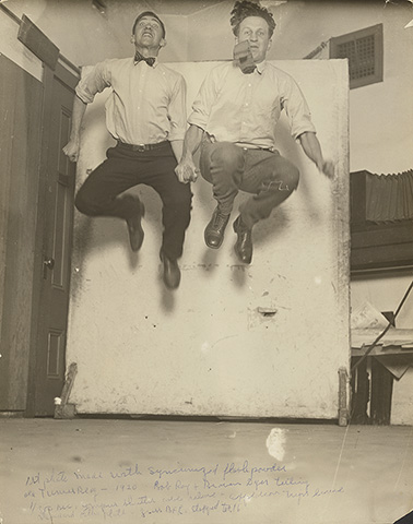 Testing Synchronized Flash Powder
