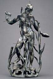 Cast sculpture with sprues