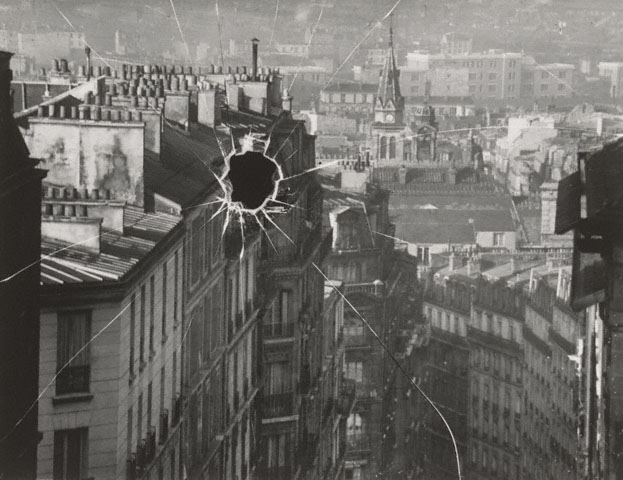 Broken Plate, Paris / Kertesz