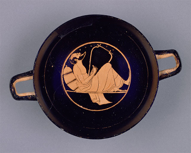 Cup / Attributed to Epiktetos