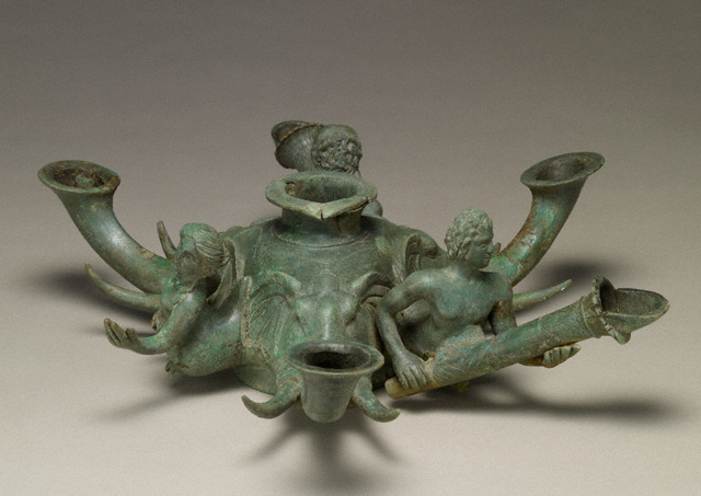 Lamp with Elephant Heads and Human Figures / Colchian
