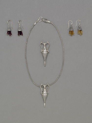 Amphora-Rhyton Collection