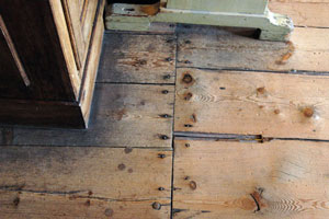 Wooden floor near the organ (photo: P. Ryan)