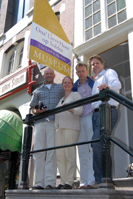 Some of the project team members (from left to right): Peter Schoutens, Foekje Boersma, Thijs Boers, Bart Ankersmit (photo: S. Maekawa)