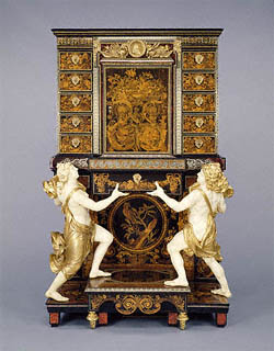 Cabinet on Stand / Boulle