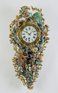 Wall Clock / Chantilly Porcelain Manufactory