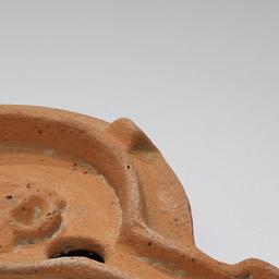 Cats. 449-450 | Ancient Lamps