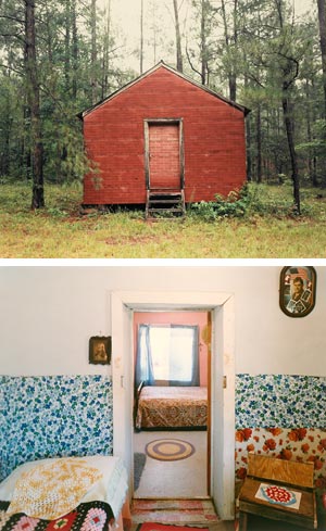 Red Building / Christenberry and House, Vallecito / Harris